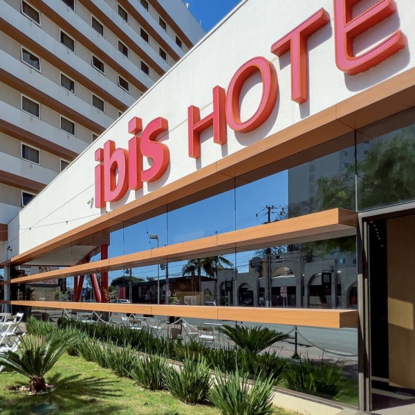 Hotel Ibis - Café da Manhã 